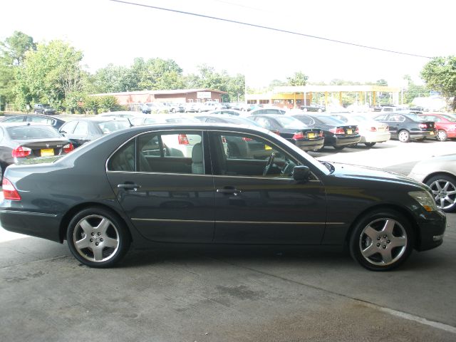 Lexus LS 430 2005 photo 1