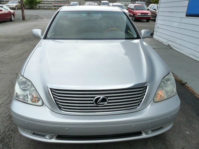 Lexus LS 430 2005 photo 2