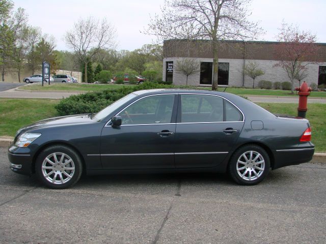 Lexus LS 430 2005 photo 1