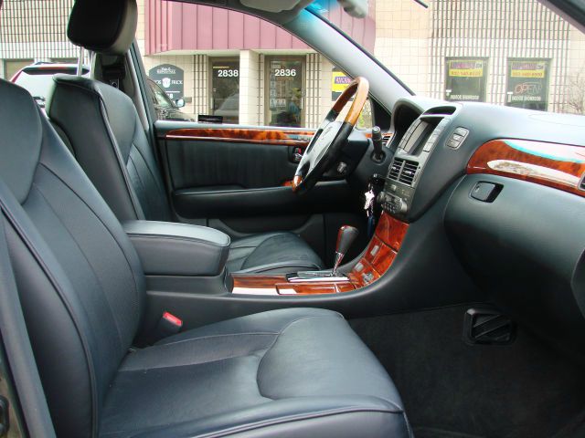 Lexus LS 430 2005 photo 8