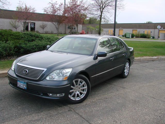Lexus LS 430 2005 photo 9