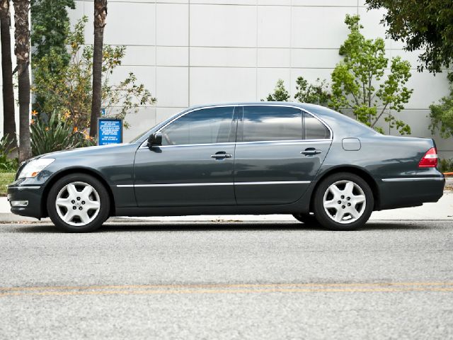 Lexus LS 430 2005 photo 1
