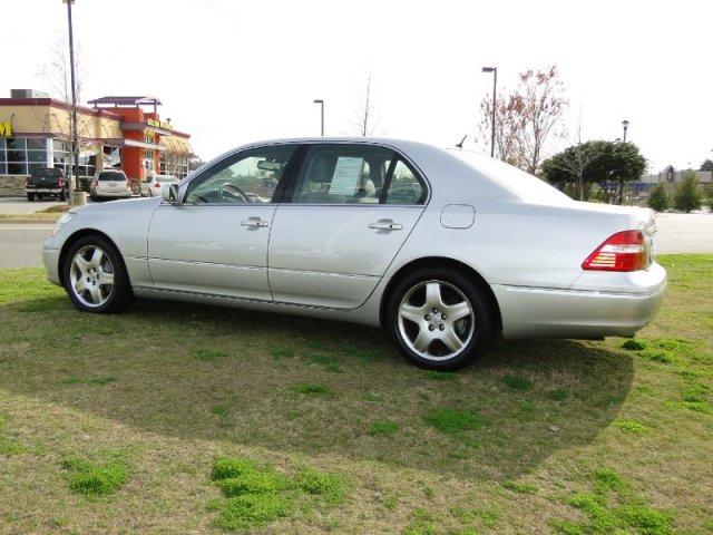 Lexus LS 430 2005 photo 2