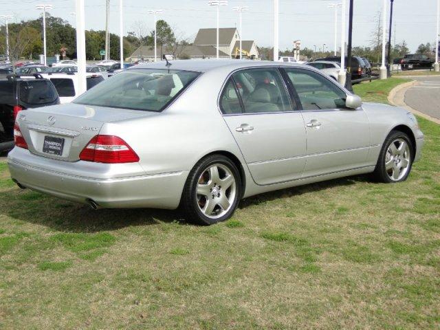 Lexus LS 430 2005 photo 4