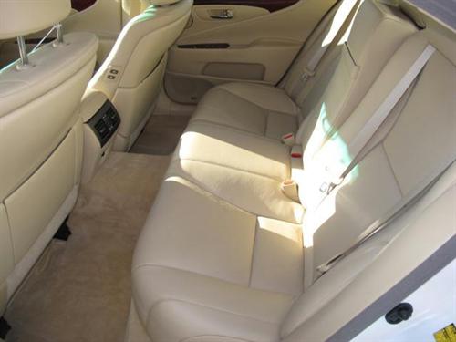 Lexus LS 460 2007 photo 4