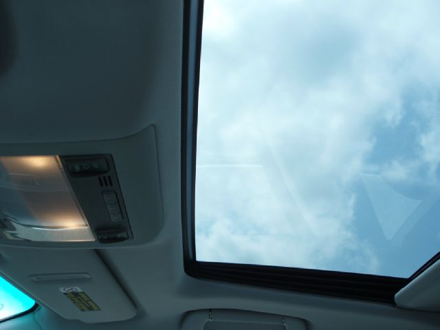 Lexus LS 460 5DR 4WD CREW CA Sedan