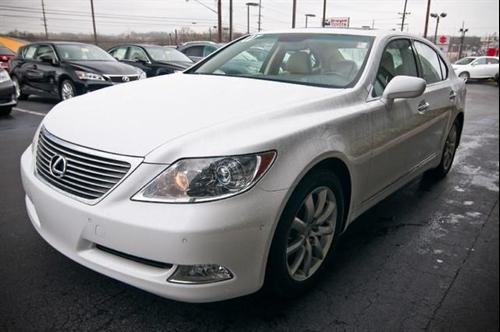 Lexus LS 460 2007 photo 2