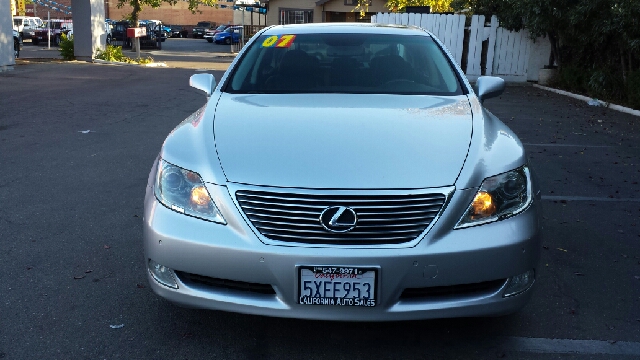 Lexus LS 460 2007 photo 2