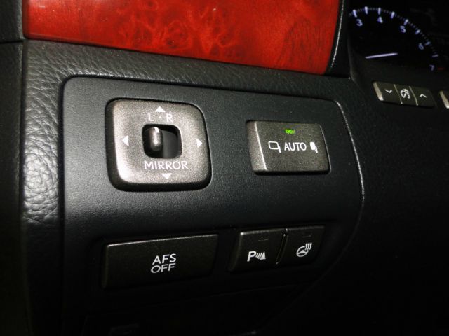 Lexus LS 460 2007 photo 21