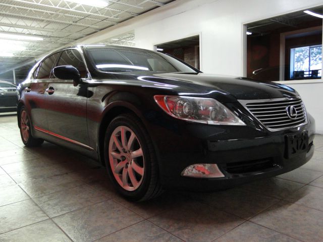 Lexus LS 460 2007 photo 39