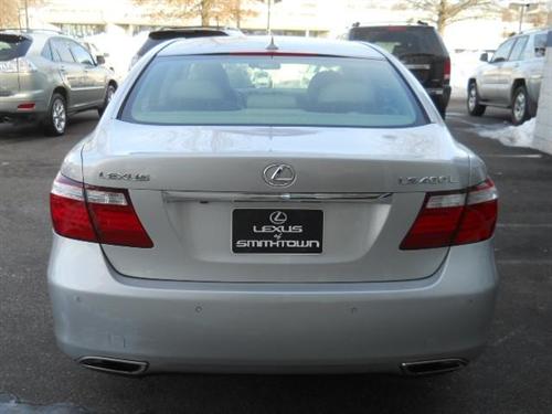 Lexus LS 460 LT Extended,8 FOOT BOX Other