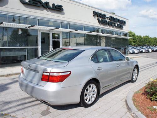 Lexus LS 460 2007 photo 2