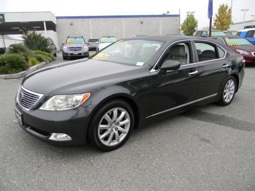 Lexus LS 460 LT Extended,8 FOOT BOX Other