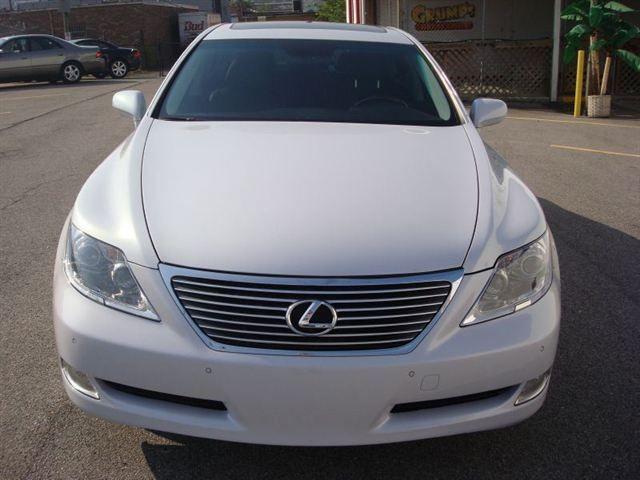 Lexus LS 460 2008 photo 2