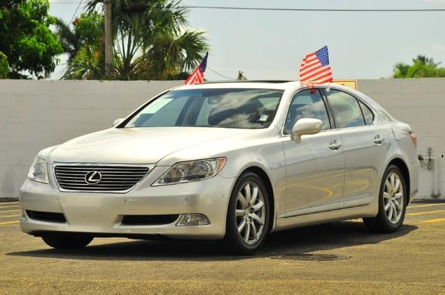 Lexus LS 460 Unknown Sedan