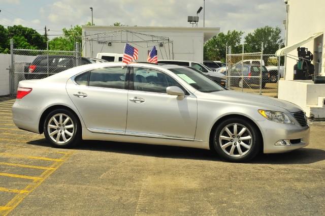Lexus LS 460 2008 photo 4