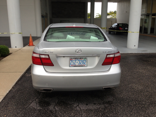 Lexus LS 460 2008 photo 2