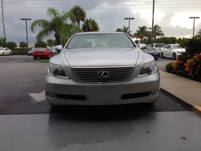 Lexus LS 460 2008 photo 4