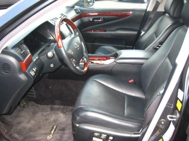 Lexus LS 460 2009 photo 2