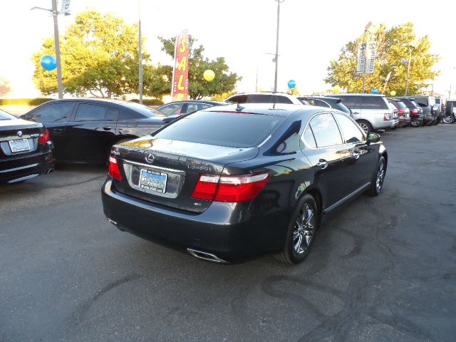Lexus LS 460 2009 photo 2