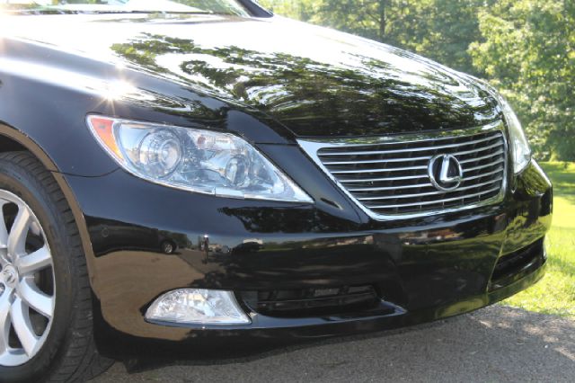 Lexus LS 460 2009 photo 14
