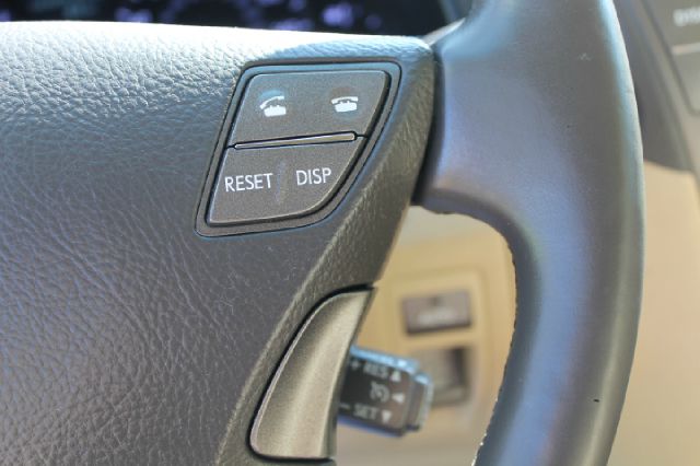 Lexus LS 460 2009 photo 31