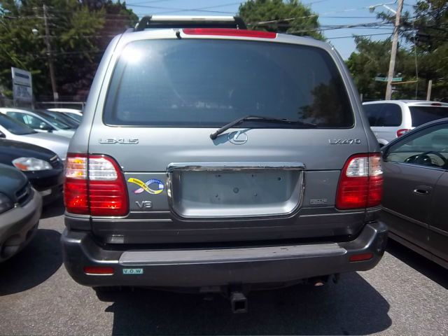 Lexus LX 470 2001 photo 1