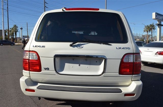 Lexus LX 470 2001 photo 1