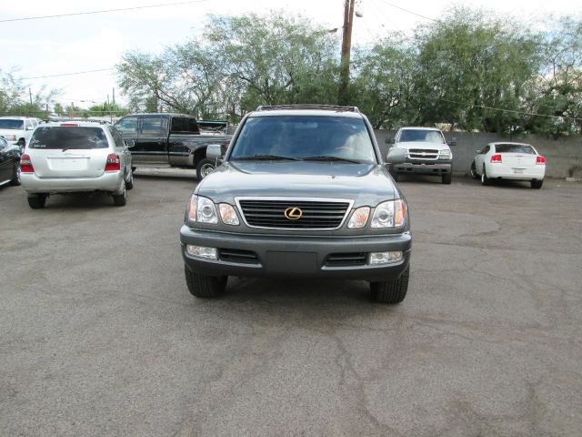 Lexus LX 470 2001 photo 3