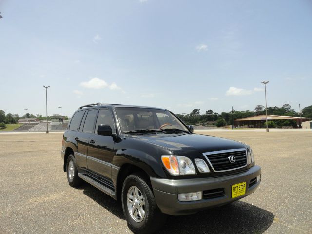 Lexus LX 470 2001 photo 2