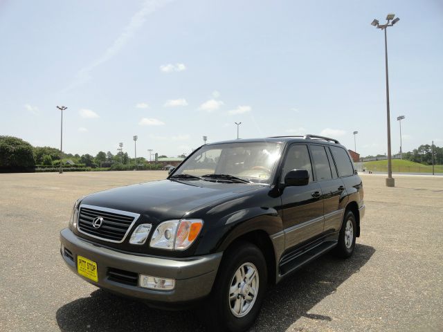 Lexus LX 470 2001 photo 3