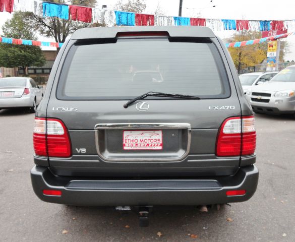 Lexus LX 470 2001 photo 4