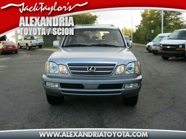 Lexus LX 470 2003 photo 1