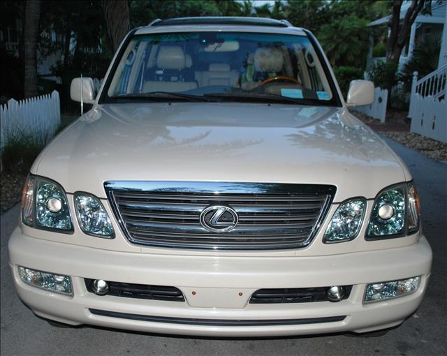 Lexus LX 470 2004 photo 4