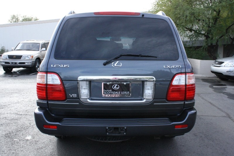 Lexus LX 470 2005 photo 5