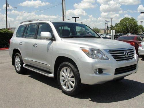 Lexus LX 570 2008 photo 2
