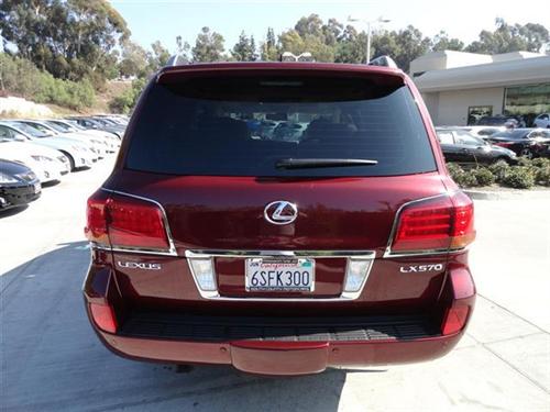 Lexus LX 570 2008 photo 2