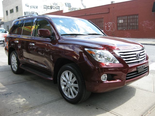 Lexus LX 570 2008 photo 3