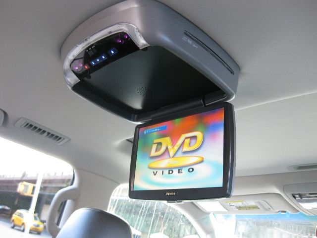 Lexus LX 570 2009 photo 8