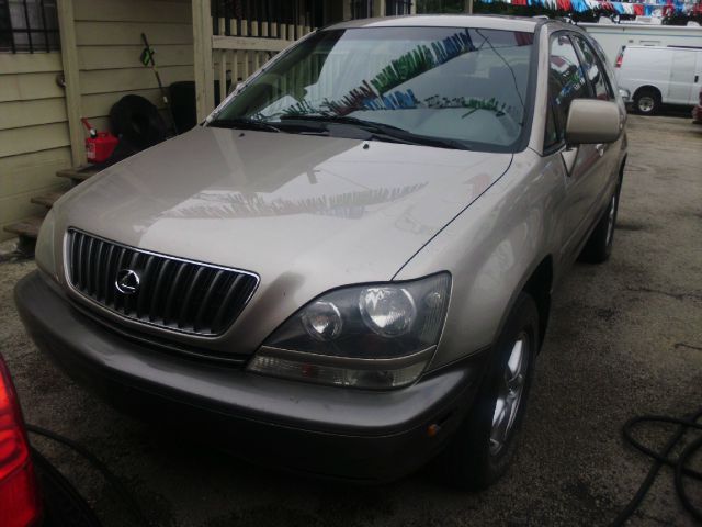 Lexus RX 300 1999 photo 2