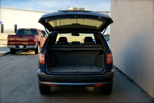 Lexus RX 300 1999 photo 2