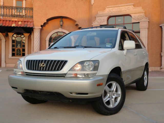 Lexus RX 300 1999 photo 3