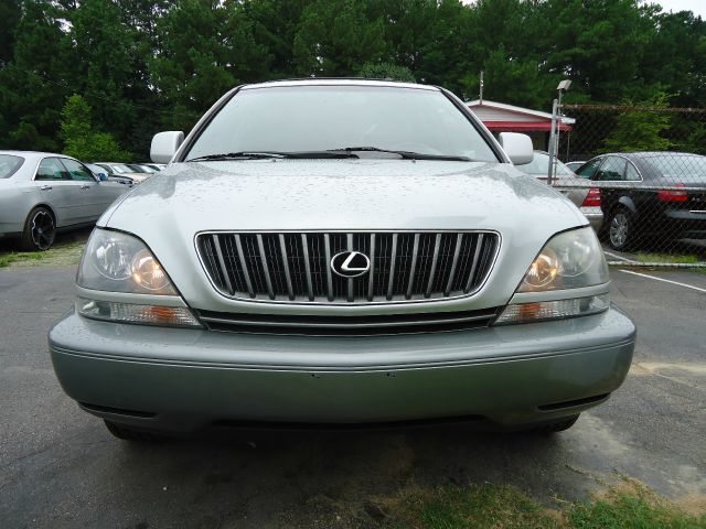 Lexus RX 300 1999 photo 3