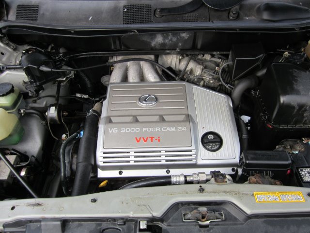 Lexus RX 300 1999 photo 0