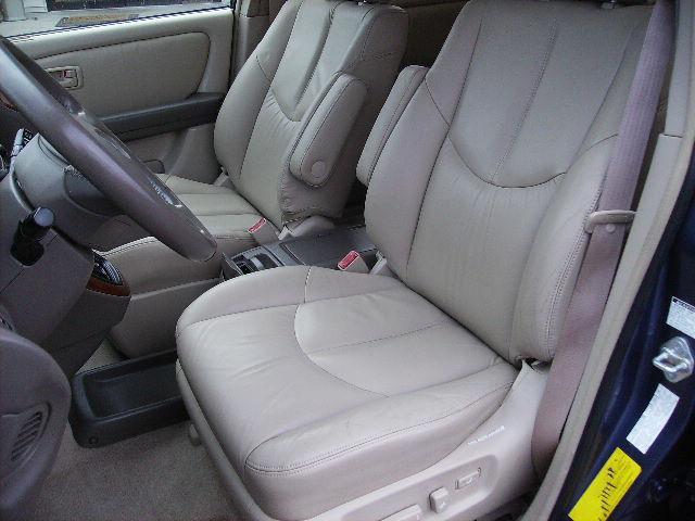 Lexus RX 300 1999 photo 2