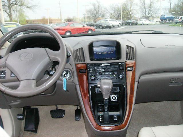 Lexus RX 300 1999 photo 4