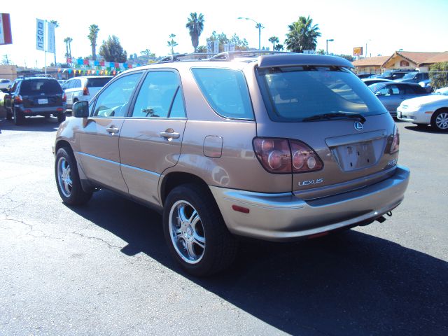 Lexus RX 300 1999 photo 4