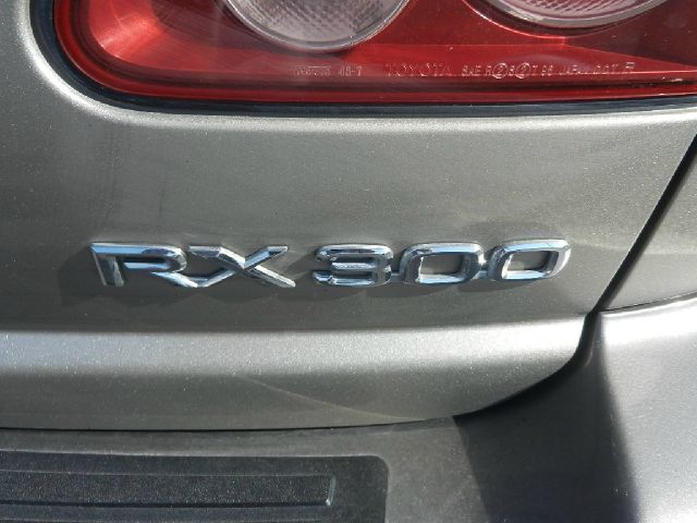 Lexus RX 300 1999 photo 3