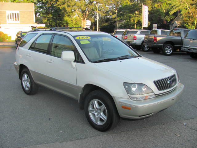 Lexus RX 300 1999 photo 3