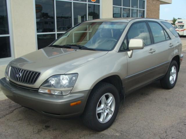 Lexus RX 300 1999 photo 3